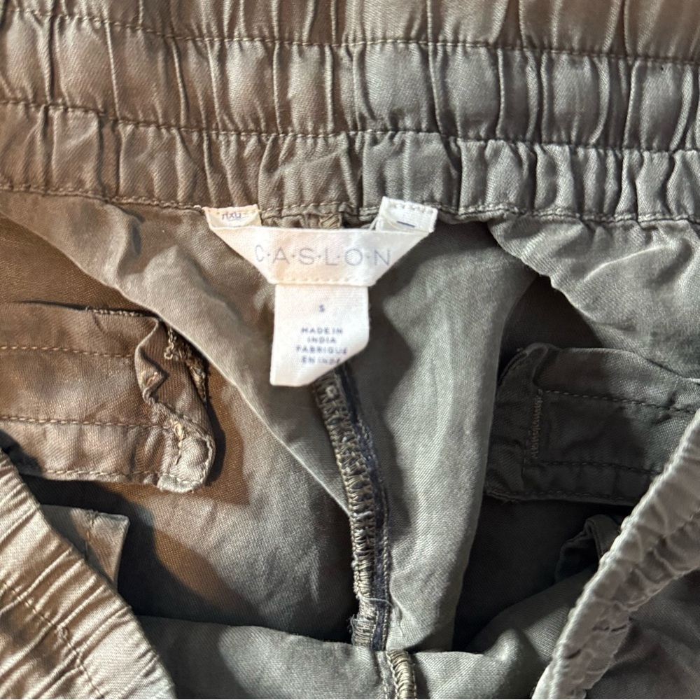 New Caslon Olive Green Women's Joggers Small - Picture 11 of 14